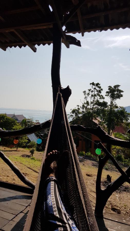 Harrera Perhentian, Long Beach Kampong Pasir Panjang  Luaran gambar